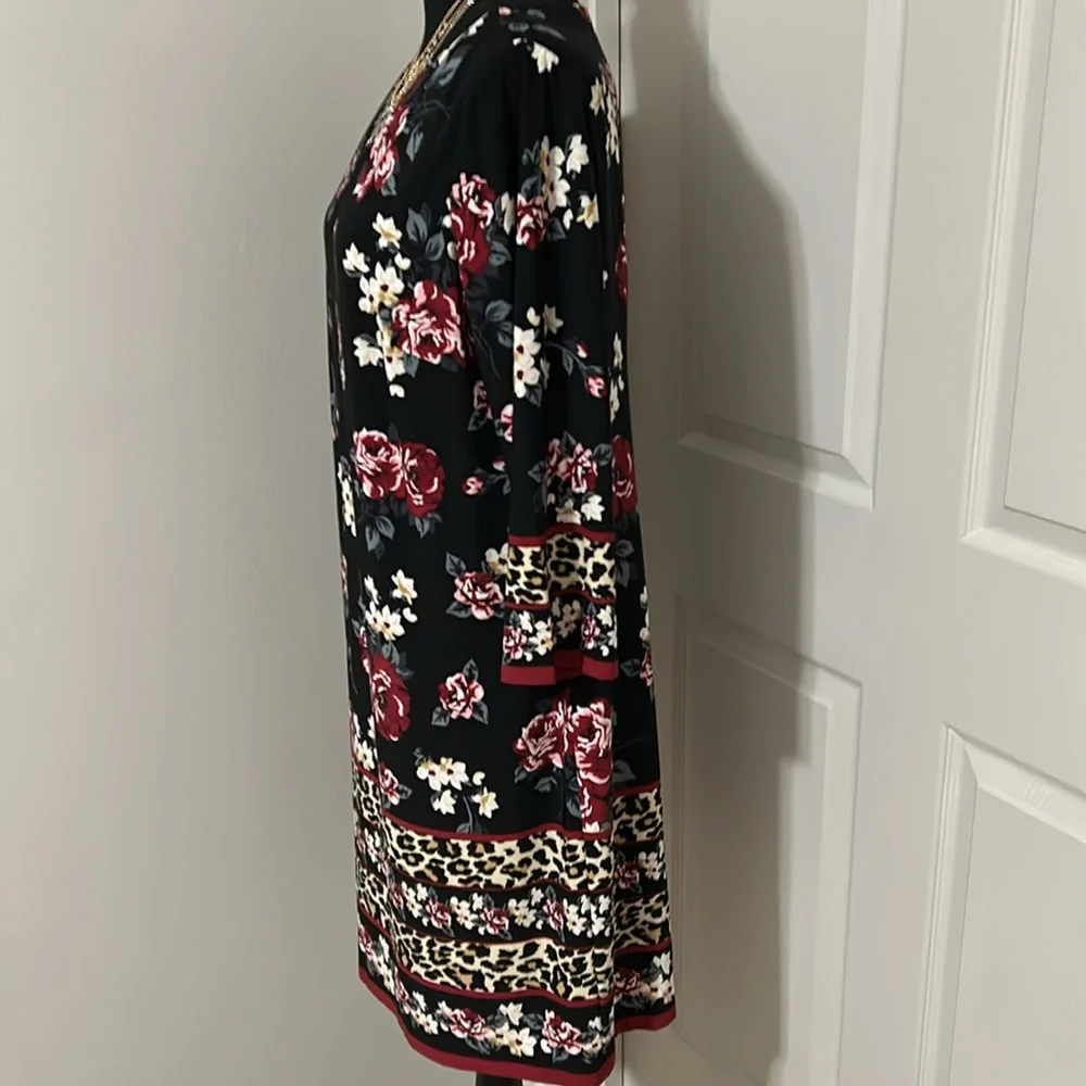 NWOT Chico's Black Sheath Dress Size 2 (L) - Picture 5 of 8